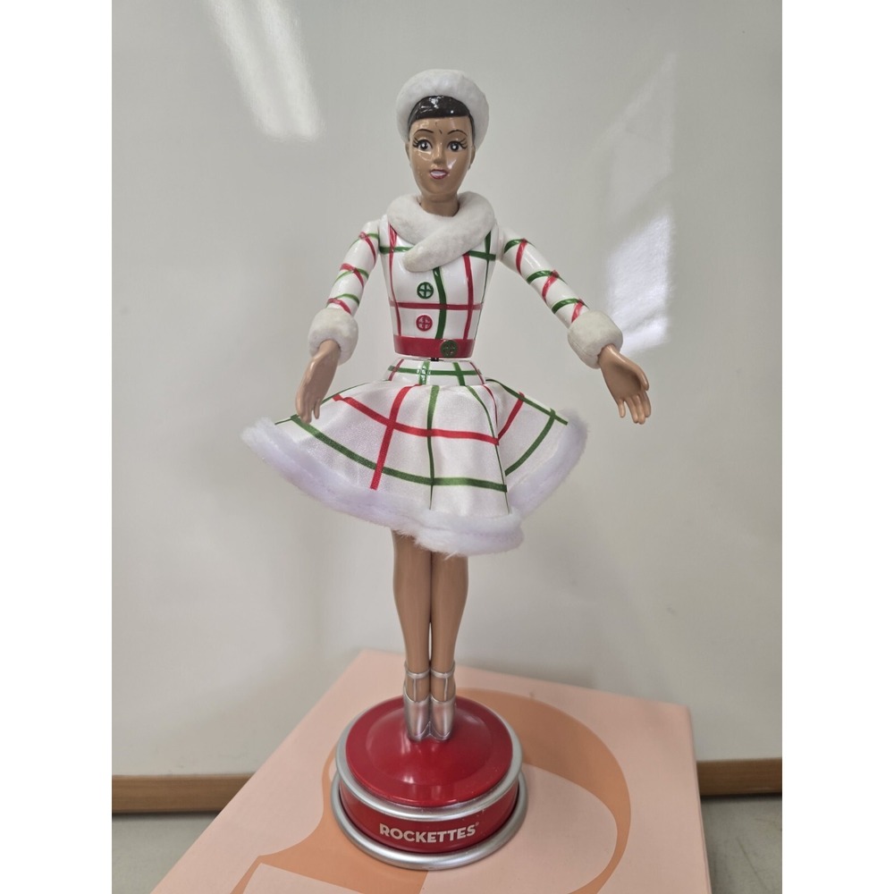 Radio City Rockettes 10" Christmas Spinner Action Figure Battery Operated - Picture 8 of 15